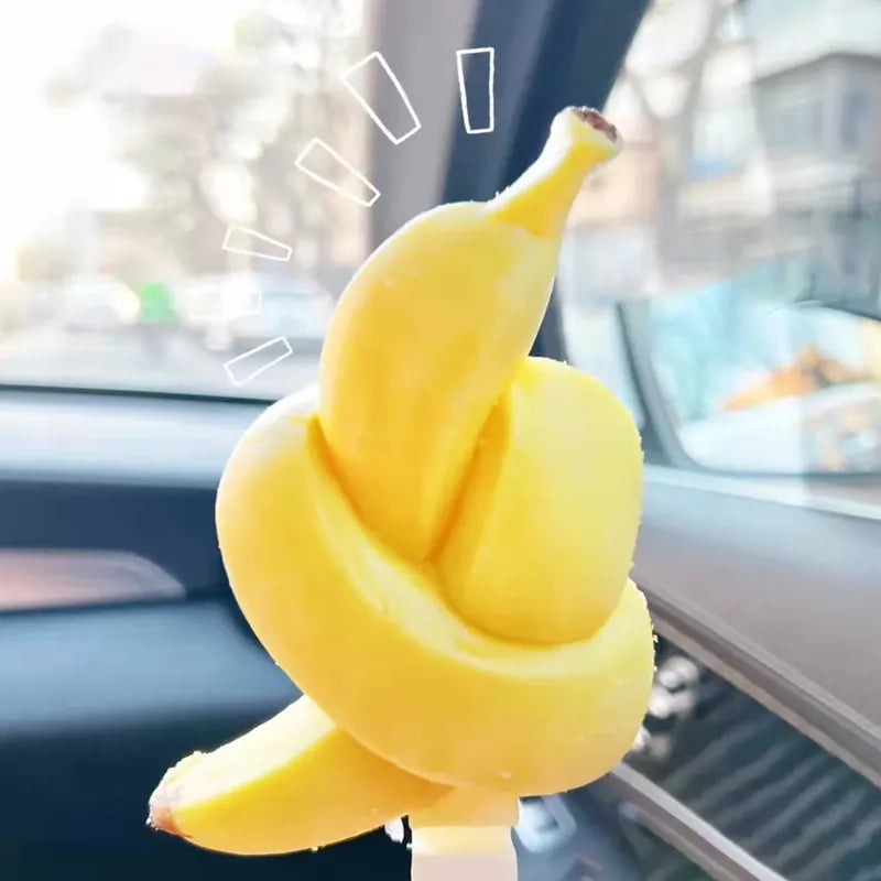 拧巴蕉香蕉牛奶雪糕 NEWWA Twisted Banana – Banana Milk Frozen Dessert – product photo 4