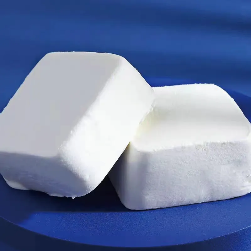 光明115克白雪冰砖 NEWWA Guangming Vanilla Flavored Frozen Dessert – product photo 3